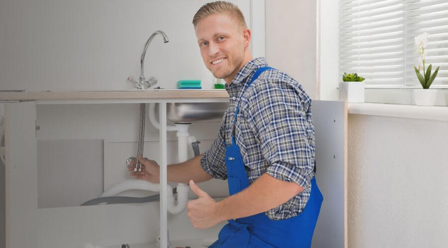 Nighttime Plumber in Evergreen, AL